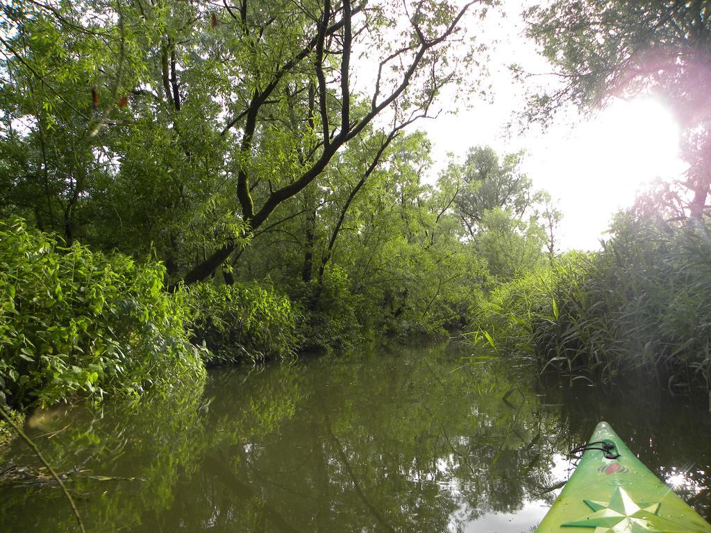 De Brabantse Biesbosch Werkendam Exterior foto