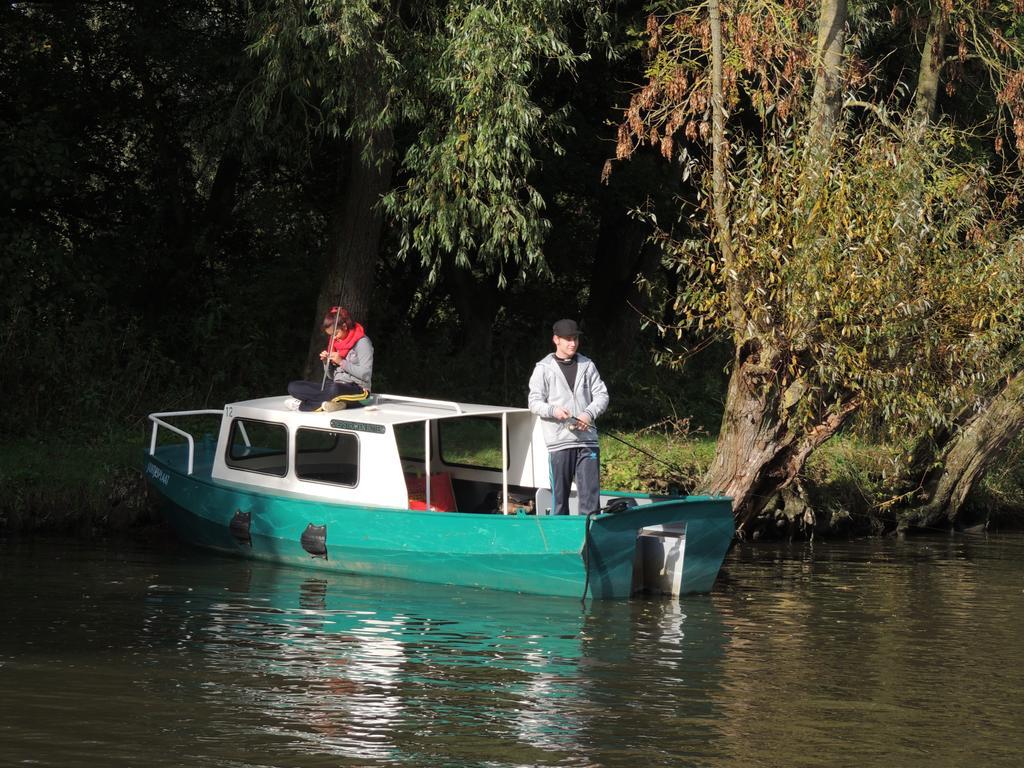 De Brabantse Biesbosch Werkendam Exterior foto