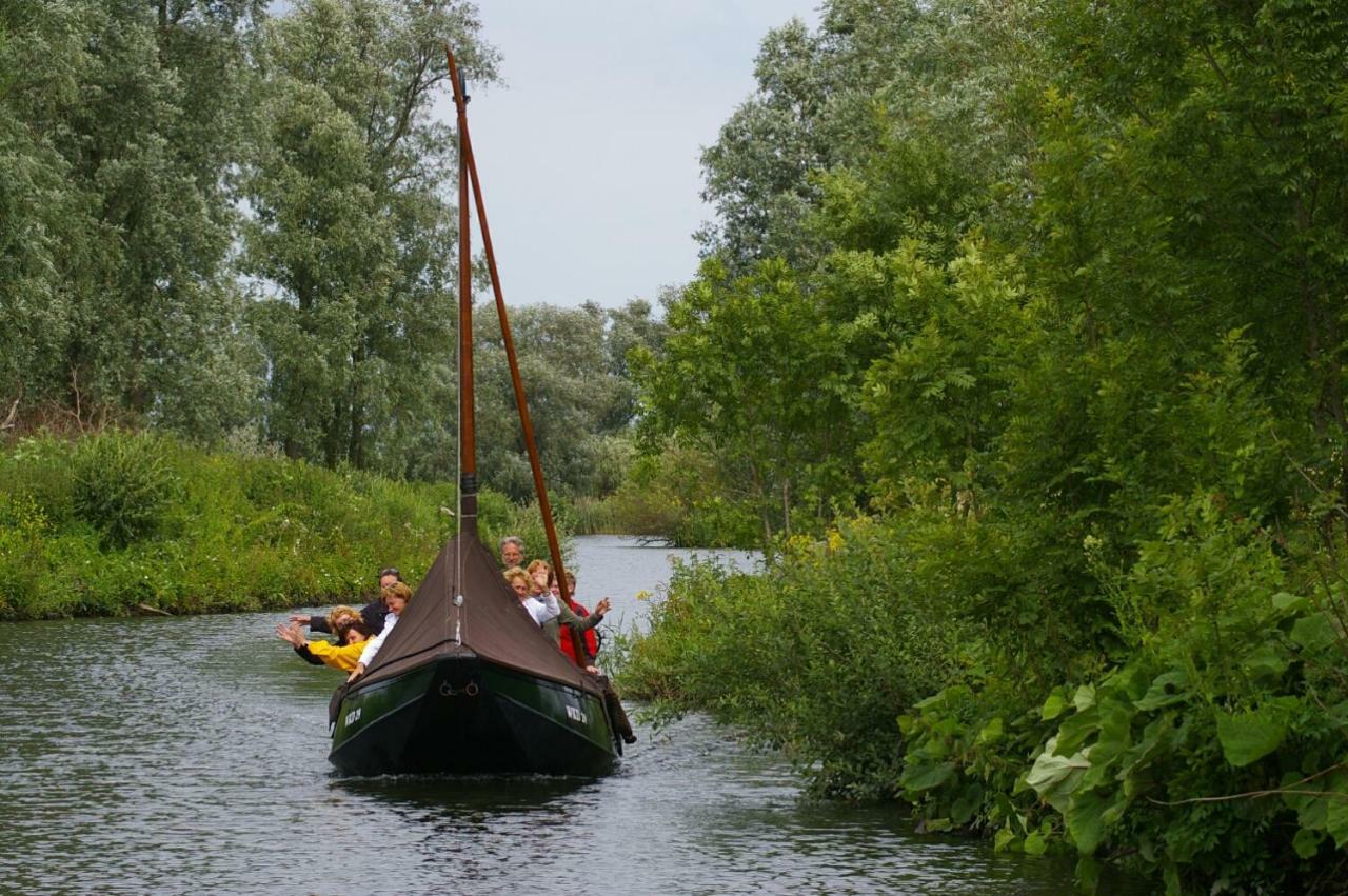 De Brabantse Biesbosch Werkendam Exterior foto